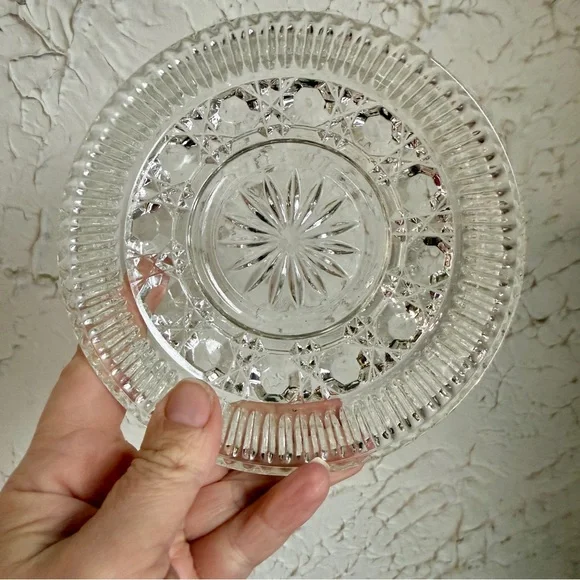 Indiana Glass Silver and Clear Glass Serving Dish - Picture 5 of 7